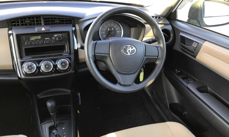 Toyota Axio 2014 9jm356 2wd Kirdan Motors Jamaica